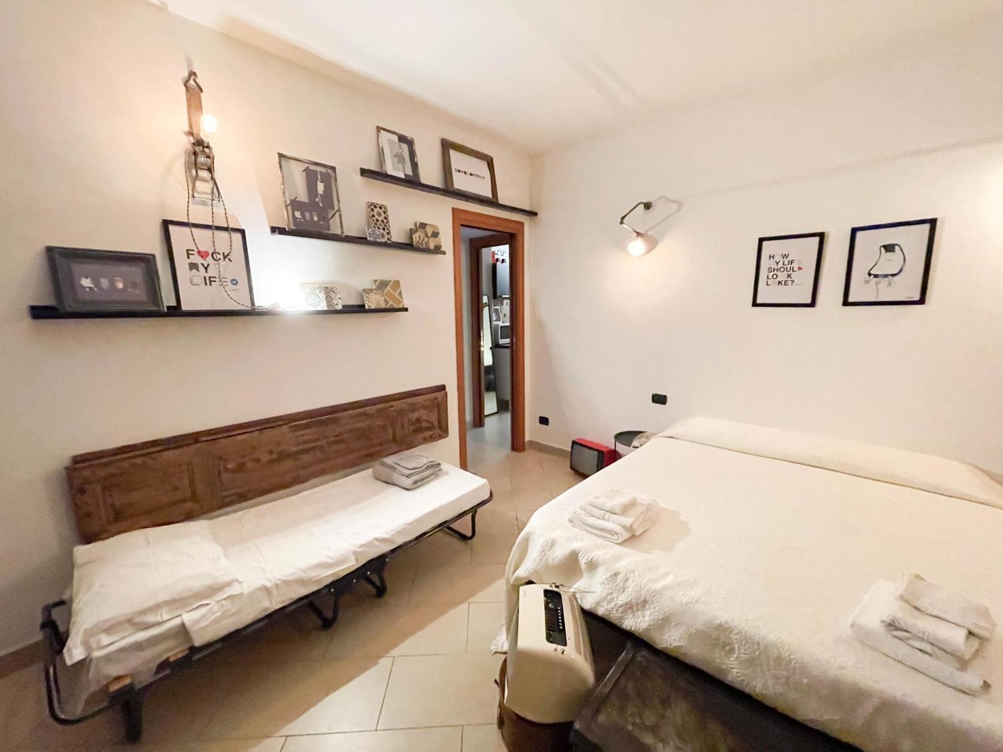 Incortedafabio Design Flat With Bikes Caronno Pertusella Buitenkant foto